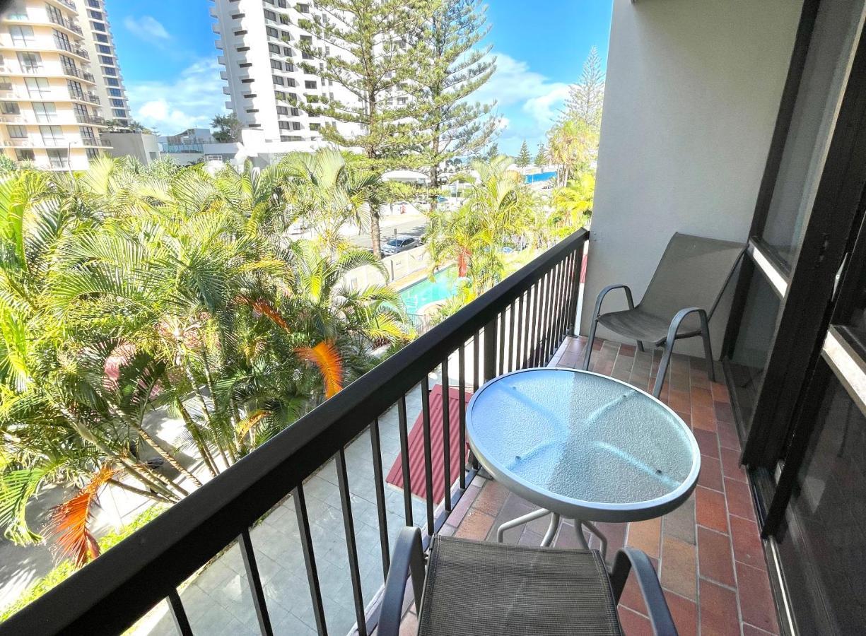 Surfers Paradise- Meters From The Beach! Gold Coast Ngoại thất bức ảnh