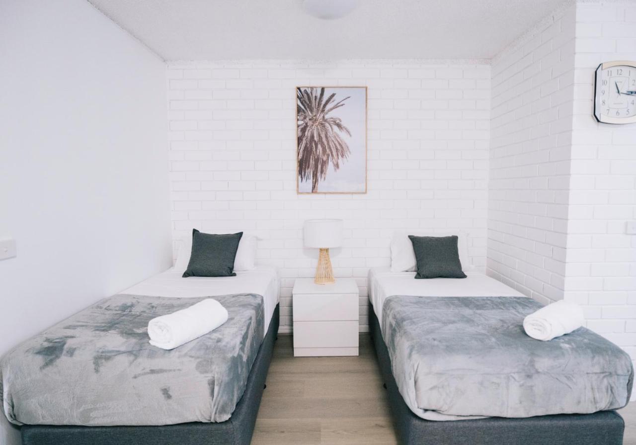 Surfers Paradise- Meters From The Beach! Gold Coast Ngoại thất bức ảnh